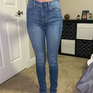 Skinny jeans